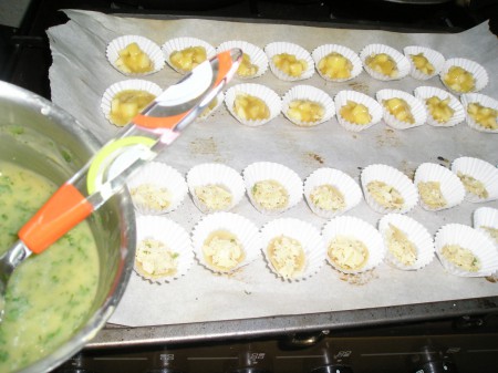 Préparation des tartelettes accacia